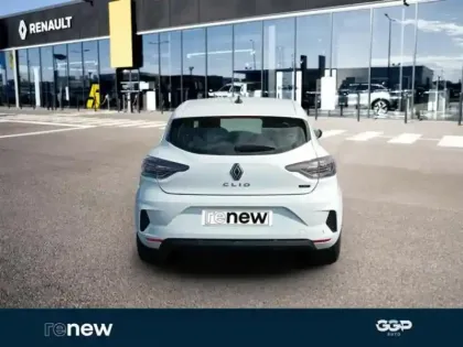 Photo 7 Renault Clio  1.6 E-Tech 145ch full hybrid Evolution - 24