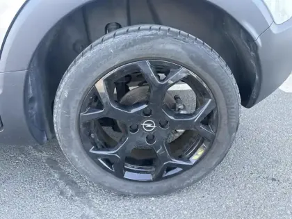 Photo 8 Opel Crossland  1.2 Turbo 110ch GS