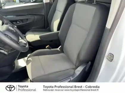 Photo 10 Toyota Proace  CITY Medium 130 D-4D Business RC21