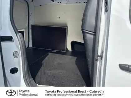 Photo 6 Toyota Proace  CITY Medium 130 D-4D Business RC21