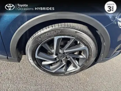 Photo 7 Toyota C-HR  1.8 Hybride 122ch Design Ultimate E-CVT