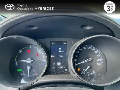 Photo 13 Toyota C-HR  2.0 Hybride 184ch Design Ultimate E-CVT