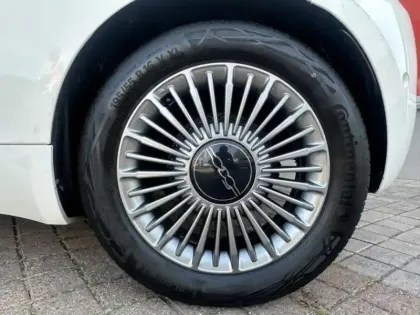 Photo 8 Fiat 500  e 118ch MY23