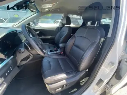 Photo 10 Kia Niro  1.6 GDi 105ch ISG + électrique 43.5ch Premium DCT6