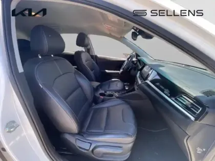 Photo 5 Kia Niro  1.6 GDi 105ch ISG + électrique 43.5ch Premium DCT6