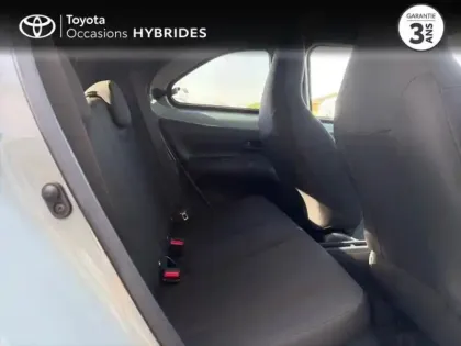 Photo 6 Toyota Aygo  X 116h Graphic