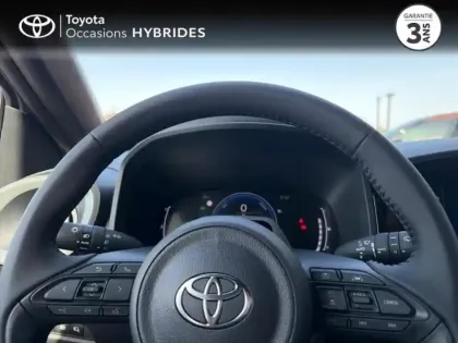 Photo 12 Toyota Aygo  X 116h Graphic