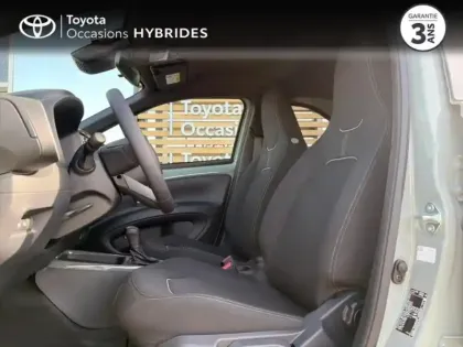 Photo 10 Toyota Aygo  X 116h Graphic