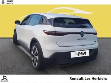 Photo 13 Renault Megane  E-Tech Electric EV60 130ch Evolution ER super charge -C