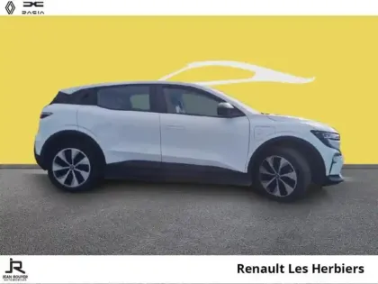 Photo 12 Renault Megane  E-Tech Electric EV60 130ch Evolution ER super charge -C