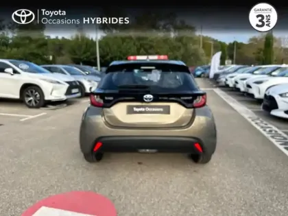 Photo 28 Toyota Yaris  116h Dynamic Business 5p + Programme Beyond Zero Academy MY22