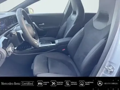 Photo 10 Mercedes Classe A  200 163ch AMG Line 7G-DCT