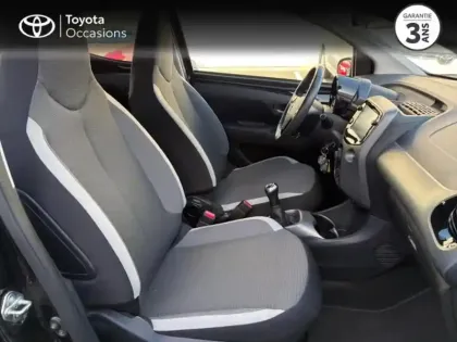 Photo 6 Toyota Aygo  1.0 VVT-i 72ch x-play 5p MY20