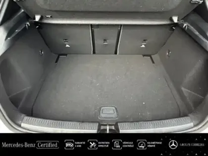 Photo 11 Mercedes Classe A  180 d 116ch AMG Line 8G-DCT