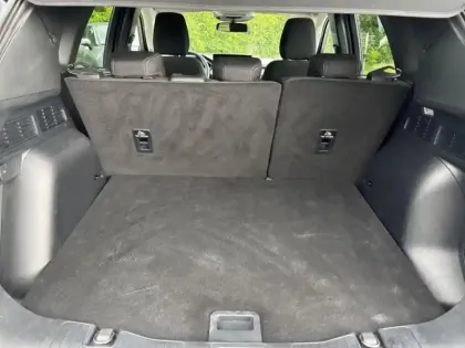 Photo 8 Ford Kuga  2.5 Duratec 180ch Hybrid FlexiFuel Titanium Business Powershift
