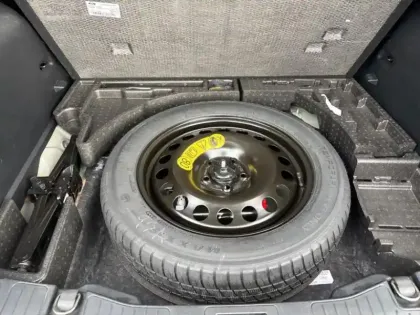 Photo 9 Ford Kuga  2.5 Duratec 180ch Hybrid FlexiFuel Titanium Business Powershift