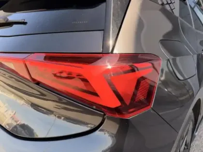 Photo 9 Cupra Born  230ch L 58 kWh VZ