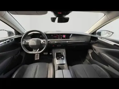 Photo 13 DS DS 4  E-TENSE 225ch Performance Line +