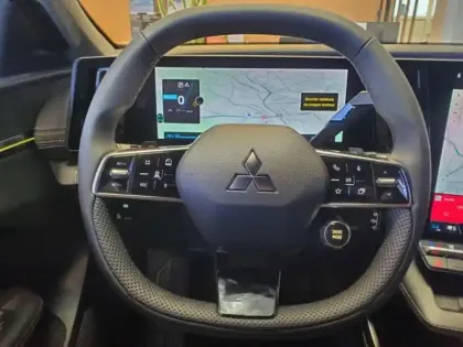 Photo 14 Mitsubishi Eclipse  Cross BEV 87kWh 218ch Invite+