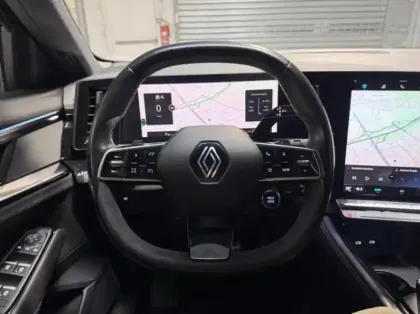 Photo 12 Renault Austral  1.3 TCe mild hybrid 160ch Techno esprit Alpine auto