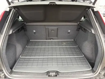 Photo 8 Volvo Ex40  Single Extended Range 252ch Plus