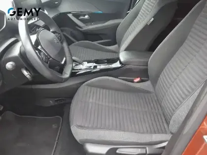 Photo 8 Peugeot 2008  Electrique 136 ch
