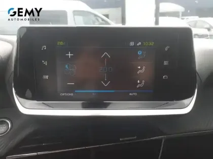 Photo 18 Peugeot 2008  Electrique 136 ch