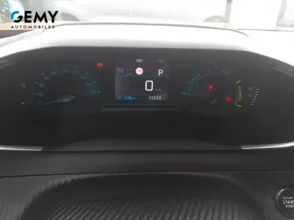 Photo 13 Peugeot 2008  Electrique 136 ch