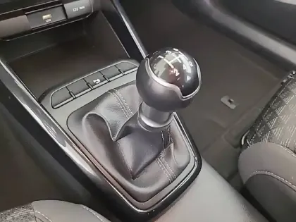 Photo 13 Kia Rio  1.2 DPi 84ch BVM5