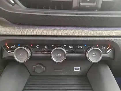 Photo 47 Citroën C5  X Hybride Rechargeable 225 S&S e-EAT8