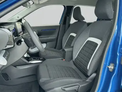 Photo 10 Citroën C3  Hybride 110 ch Automatique