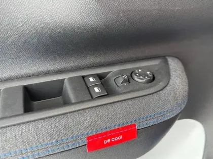 Photo 17 Citroën C3  Hybride 110 ch Automatique