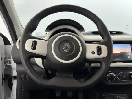Photo 28 Renault Twingo  III SCe 65