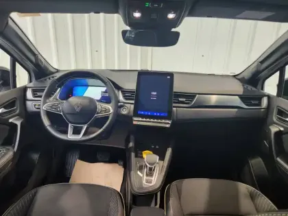 Photo 15 Renault Symbioz  E-Tech full hybrid 145