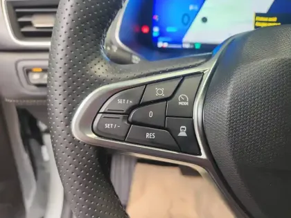Photo 17 Renault Symbioz  E-Tech full hybrid 145