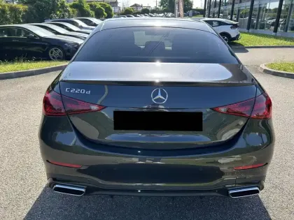 Photo 17 Mercedes Classe C  220 d 9G-Tronic