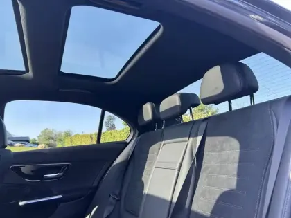 Photo 12 Mercedes Classe C  220 d 9G-Tronic