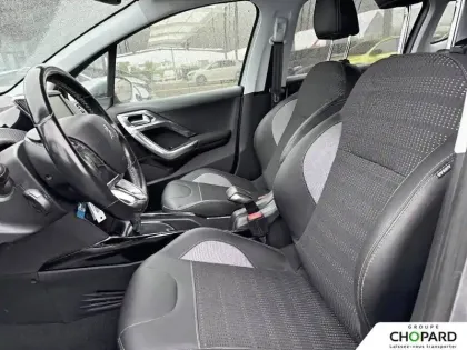 Photo 10 Peugeot 2008  1.2 PureTech 110ch S&S EAT6