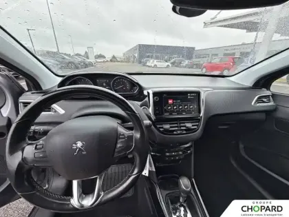 Photo 11 Peugeot 2008  1.2 PureTech 110ch S&S EAT6