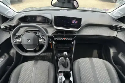 Photo 16 Peugeot 208  100 S&S BVM6