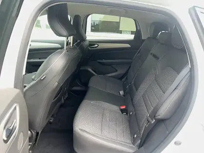 Photo 24 Renault Arkana  E-Tech 145 - 21B