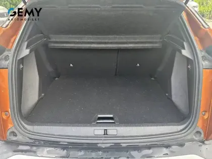 Photo 5 Peugeot 2008  PureTech 130 S&S BVM6