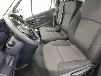 Photo 11 Renault Trafic  FGN L1H1 3000 KG BLUE DCI 130