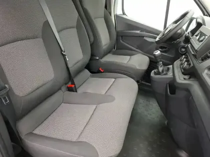Photo 8 Renault Trafic  FGN L1H1 3000 KG BLUE DCI 130