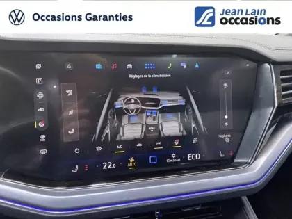 Photo 18 Volkswagen Touareg  3.0 V6 eHybrid 462 ch Tiptronic 8 4Motion