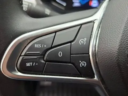 Photo 44 Renault Captur  E-Tech full hybrid 145