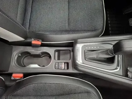 Photo 34 Renault Captur  E-Tech full hybrid 145