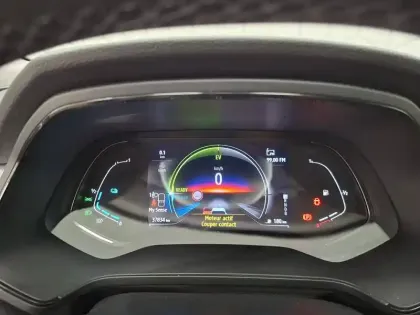 Photo 50 Renault Captur  E-Tech full hybrid 145
