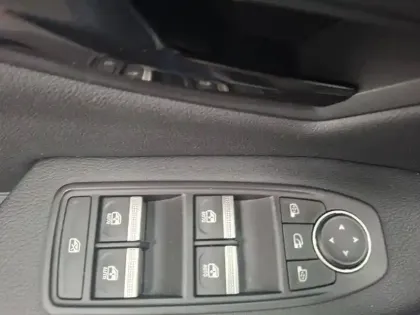 Photo 38 Renault Megane  E-Tech EV60 220 ch super charge