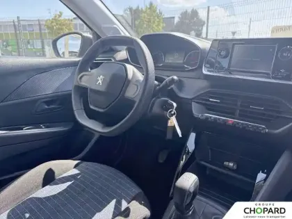 Photo 12 Peugeot 208  PureTech 75 S&S BVM5